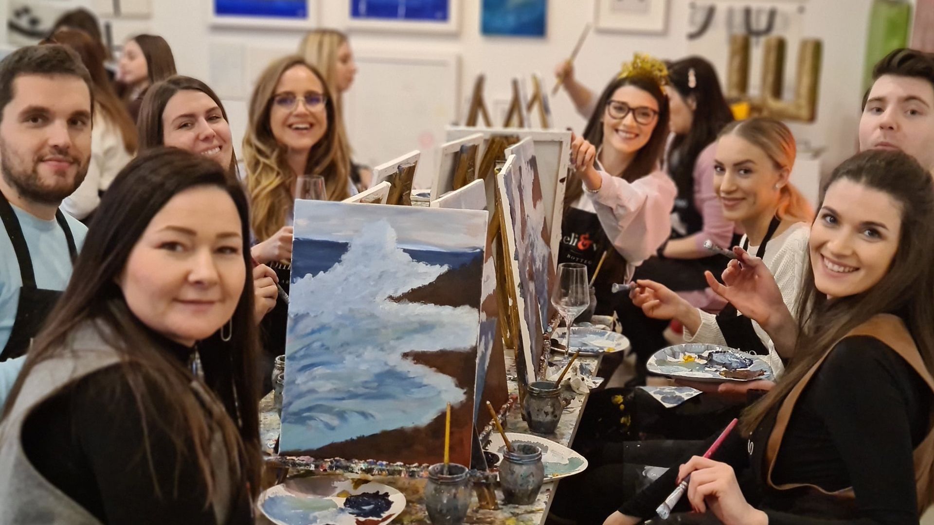Teambuilding - paint and wine