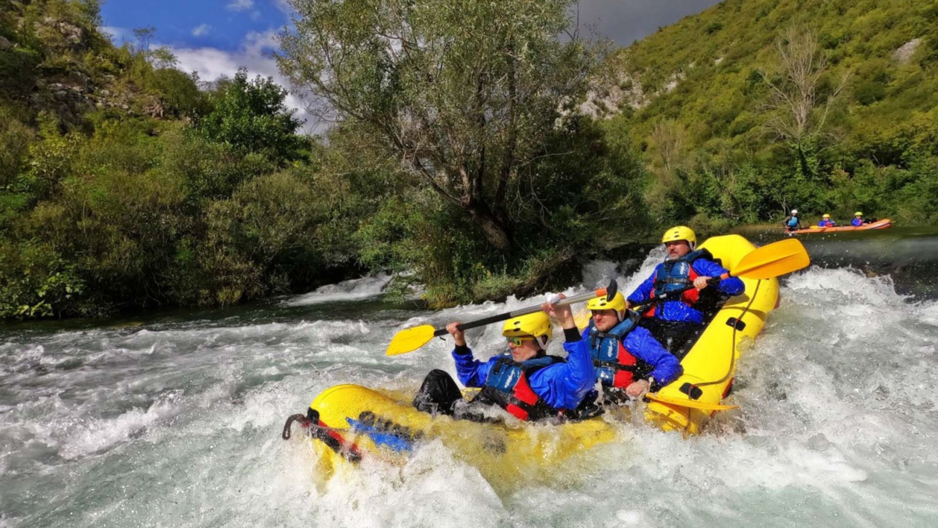 Teambuilding - rafting 